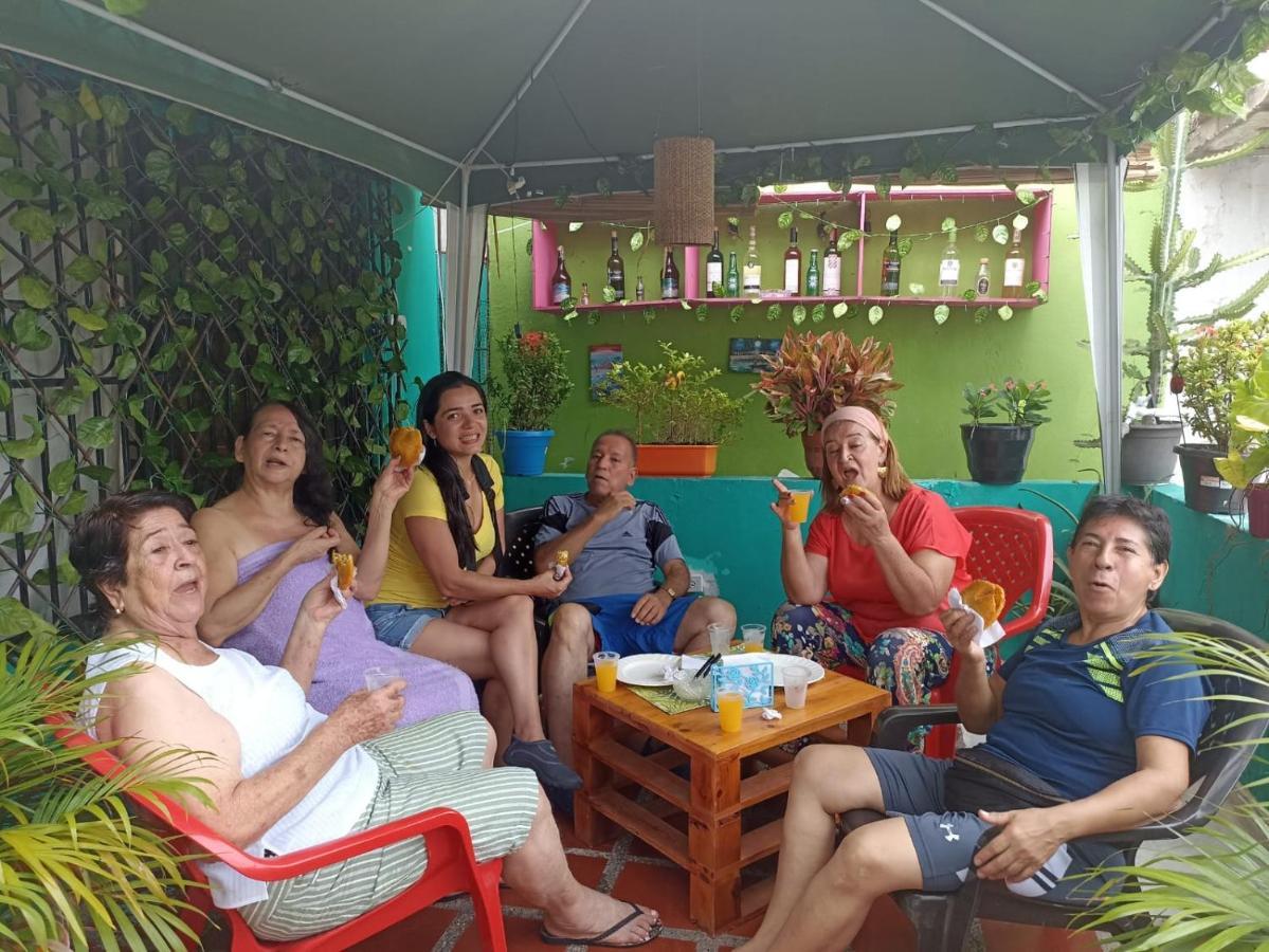 Hostel Shalom Adonai Картахена Экстерьер фото