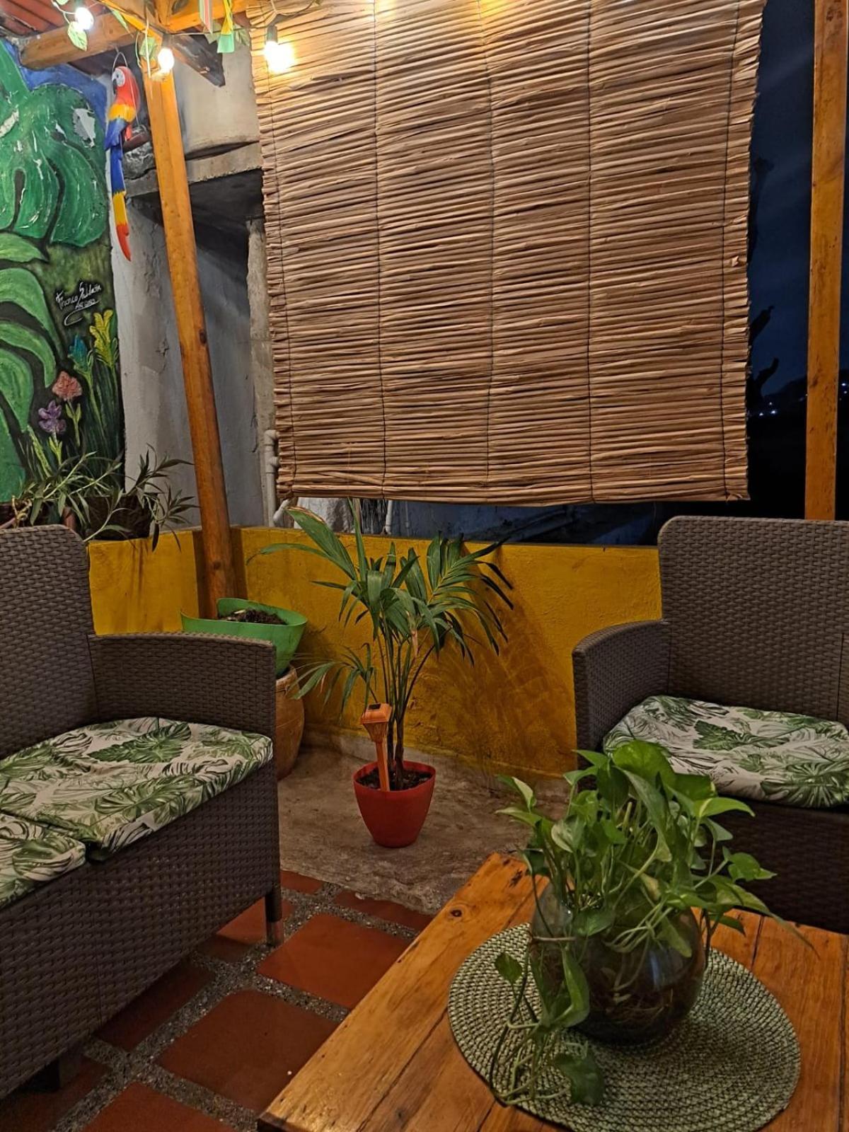 Hostel Shalom Adonai Картахена Экстерьер фото